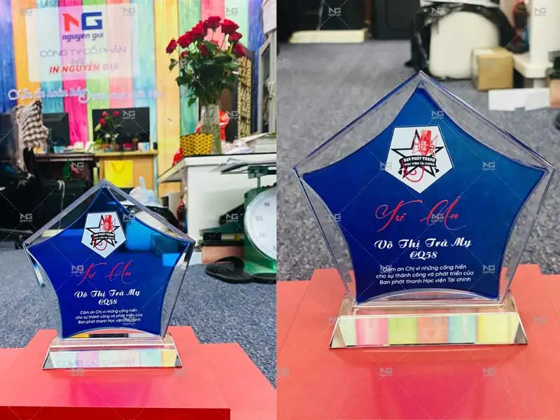 mẫu cúp pha lê 